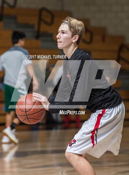 Thumbnail 2 in Red Bluff @ Foothill photogallery.
