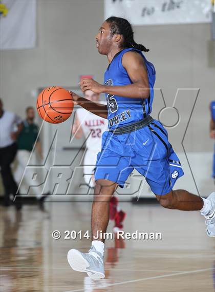 Thumbnail 1 in Allen vs. North Crowley (McDonald's Texas Invitational) photogallery.
