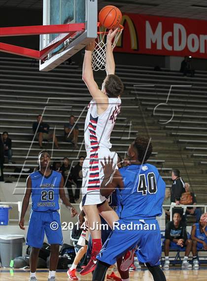 Thumbnail 1 in Allen vs. North Crowley (McDonald's Texas Invitational) photogallery.