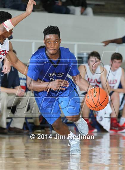 Thumbnail 2 in Allen vs. North Crowley (McDonald's Texas Invitational) photogallery.