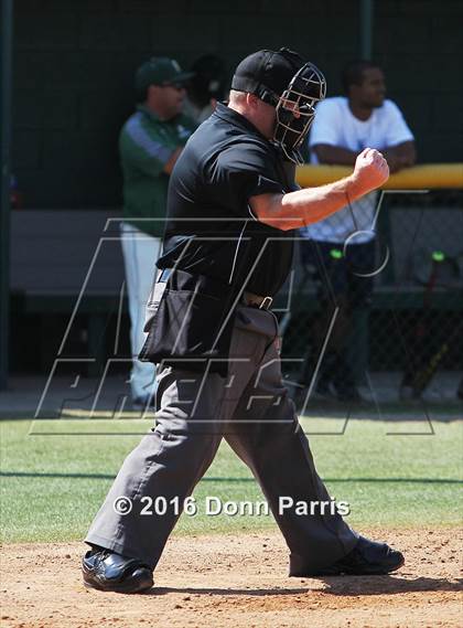 Thumbnail 2 in Mission Viejo @ Damien (CIF-SS D2 Quarterfinal) photogallery.