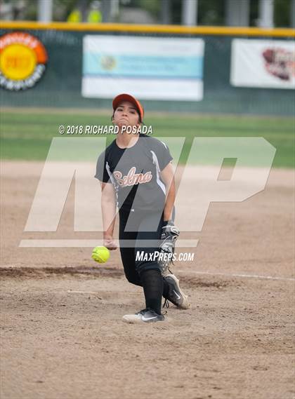 Thumbnail 3 in Dinuba @ Selma photogallery.