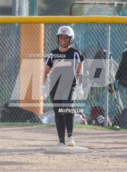 Thumbnail 2 in Dinuba @ Selma photogallery.
