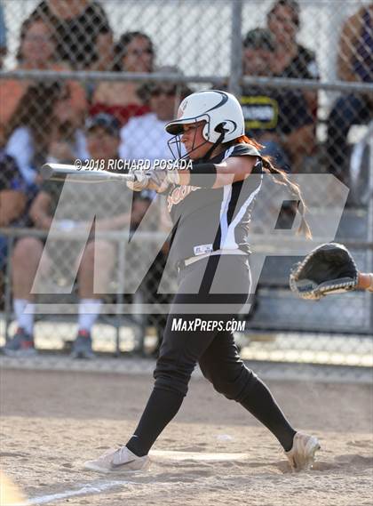 Thumbnail 3 in Dinuba @ Selma photogallery.