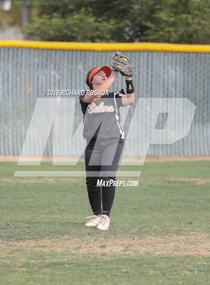 Thumbnail 1 in Dinuba @ Selma photogallery.