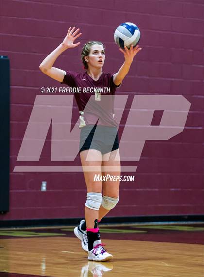 Thumbnail 2 in Pilot Point vs. Whitesboro photogallery.