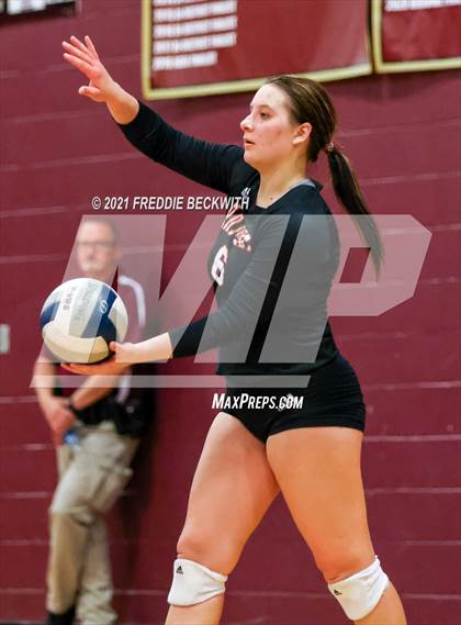 Thumbnail 2 in Pilot Point vs. Whitesboro photogallery.