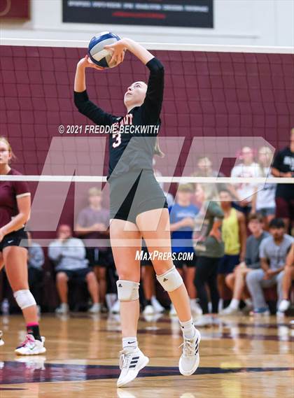 Thumbnail 3 in Pilot Point vs. Whitesboro photogallery.