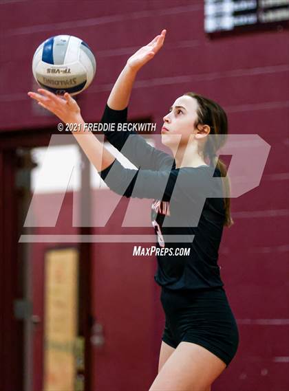 Thumbnail 2 in Pilot Point vs. Whitesboro photogallery.