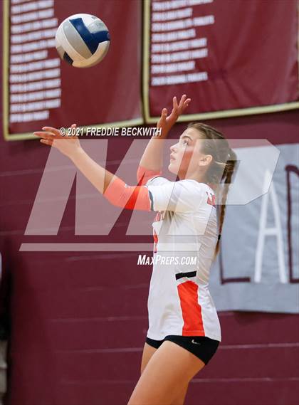 Thumbnail 1 in Pilot Point vs. Whitesboro photogallery.