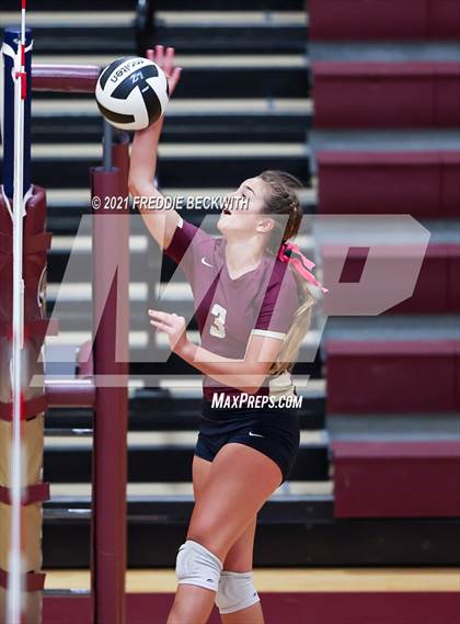 Thumbnail 3 in Pilot Point vs. Whitesboro photogallery.