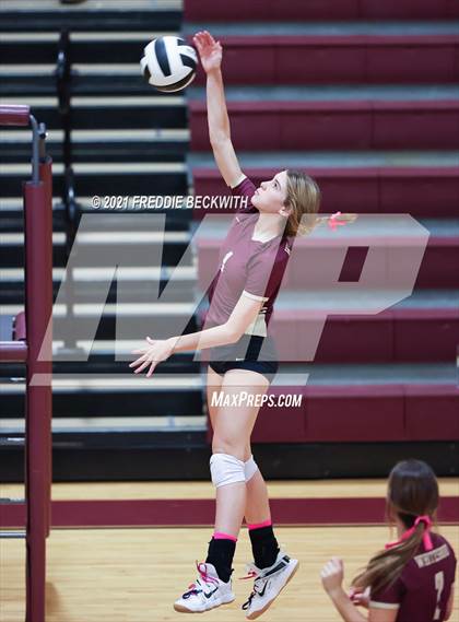 Thumbnail 1 in Pilot Point vs. Whitesboro photogallery.