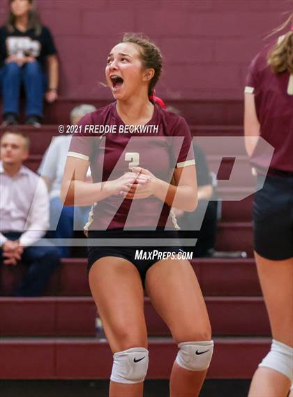 Thumbnail 3 in Pilot Point vs. Whitesboro photogallery.