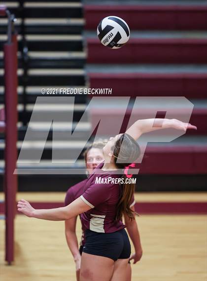 Thumbnail 3 in Pilot Point vs. Whitesboro photogallery.
