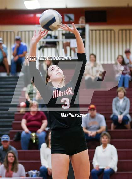 Thumbnail 3 in Pilot Point vs. Whitesboro photogallery.