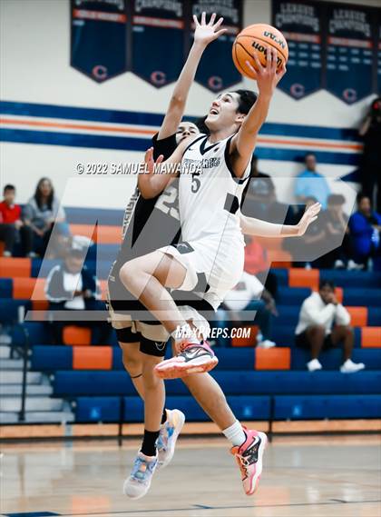 Thumbnail 2 in Shalhevet vs Knight (7th Annual West Valley Tip-off Classic) photogallery.