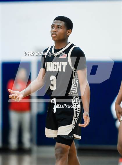 Thumbnail 3 in Shalhevet vs Knight (7th Annual West Valley Tip-off Classic) photogallery.
