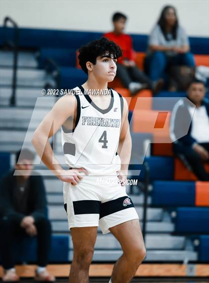 Thumbnail 3 in Shalhevet vs Knight (7th Annual West Valley Tip-off Classic) photogallery.