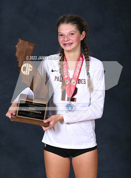Thumbnail 1 in Valley Christian vs. Palos Verdes (CIF State D1 Final Awards) photogallery.