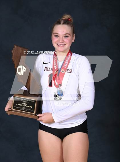 Thumbnail 1 in Valley Christian vs. Palos Verdes (CIF State D1 Final Awards) photogallery.