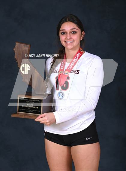 Thumbnail 1 in Valley Christian vs. Palos Verdes (CIF State D1 Final Awards) photogallery.