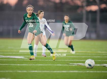 Thumbnail 2 in Skyline vs Issaquah (WIAA 4A Semifinal) photogallery.