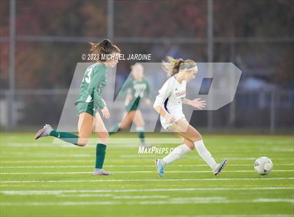Thumbnail 2 in Skyline vs Issaquah (WIAA 4A Semifinal) photogallery.