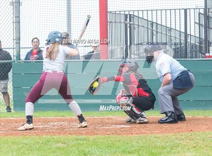 Thumbnail 2 in Palmview vs Los Fresnos (La Joya Tournament) photogallery.