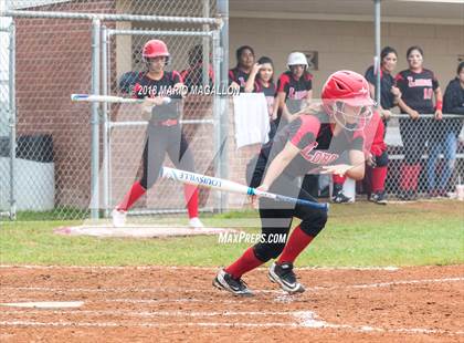 Thumbnail 3 in Palmview vs Los Fresnos (La Joya Tournament) photogallery.