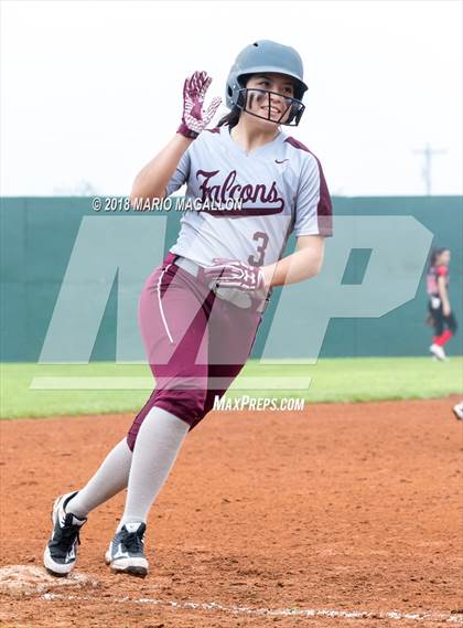 Thumbnail 3 in Palmview vs Los Fresnos (La Joya Tournament) photogallery.