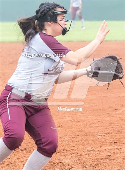 Thumbnail 3 in Palmview vs Los Fresnos (La Joya Tournament) photogallery.