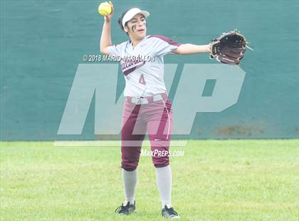 Thumbnail 2 in Palmview vs Los Fresnos (La Joya Tournament) photogallery.