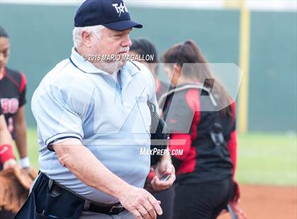 Thumbnail 1 in Palmview vs Los Fresnos (La Joya Tournament) photogallery.