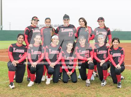 Thumbnail 1 in Palmview vs Los Fresnos (La Joya Tournament) photogallery.