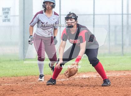 Thumbnail 2 in Palmview vs Los Fresnos (La Joya Tournament) photogallery.