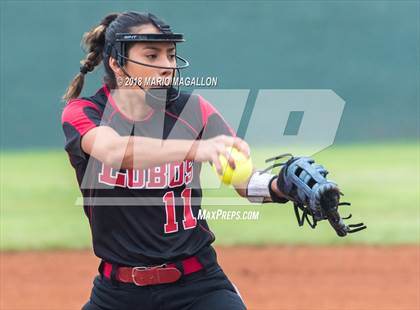Thumbnail 1 in Palmview vs Los Fresnos (La Joya Tournament) photogallery.