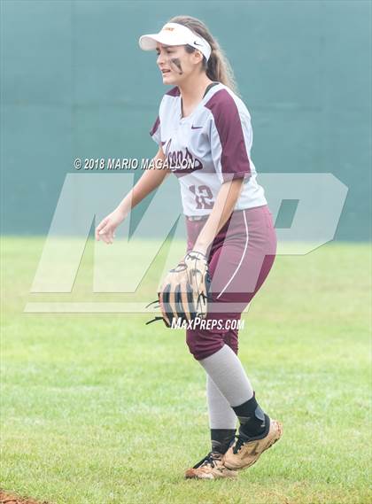 Thumbnail 1 in Palmview vs Los Fresnos (La Joya Tournament) photogallery.