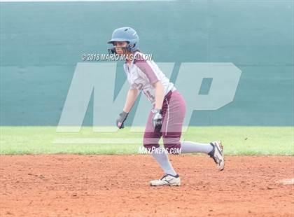 Thumbnail 2 in Palmview vs Los Fresnos (La Joya Tournament) photogallery.