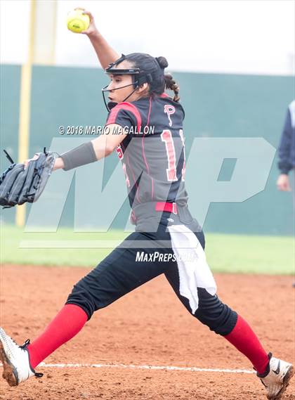 Thumbnail 2 in Palmview vs Los Fresnos (La Joya Tournament) photogallery.