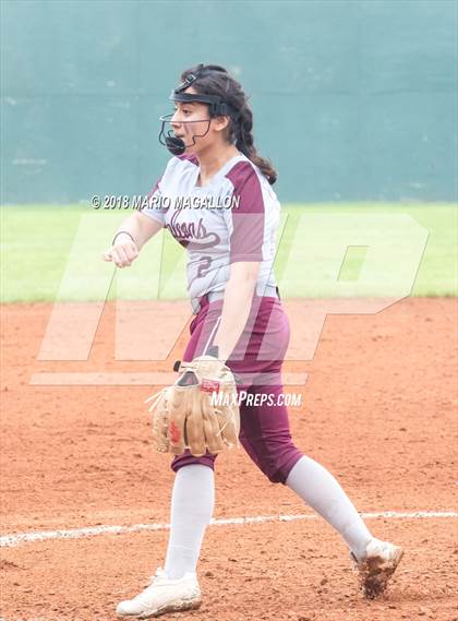 Thumbnail 3 in Palmview vs Los Fresnos (La Joya Tournament) photogallery.