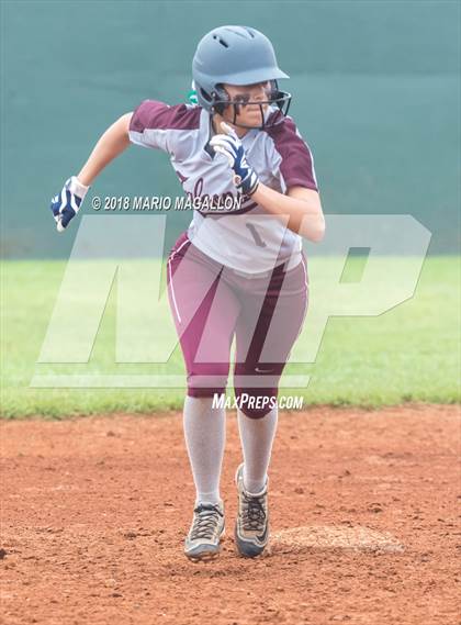 Thumbnail 3 in Palmview vs Los Fresnos (La Joya Tournament) photogallery.