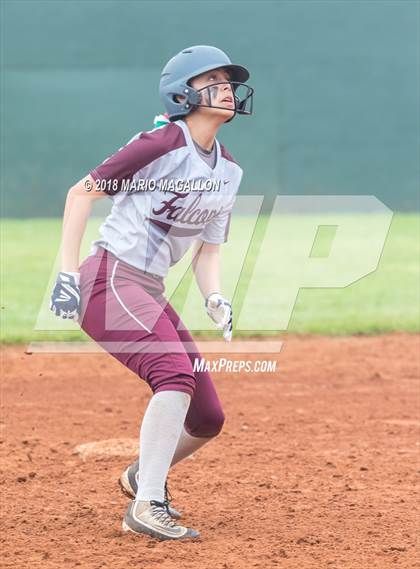Thumbnail 3 in Palmview vs Los Fresnos (La Joya Tournament) photogallery.