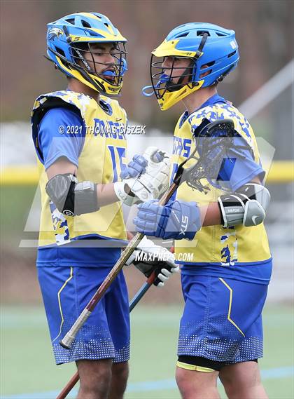 Thumbnail 2 in St Thomas Aquinas vs North Brunswick photogallery.