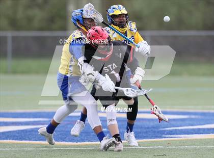 Thumbnail 3 in St Thomas Aquinas vs North Brunswick photogallery.