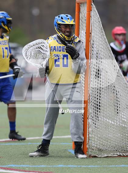 Thumbnail 1 in St Thomas Aquinas vs North Brunswick photogallery.