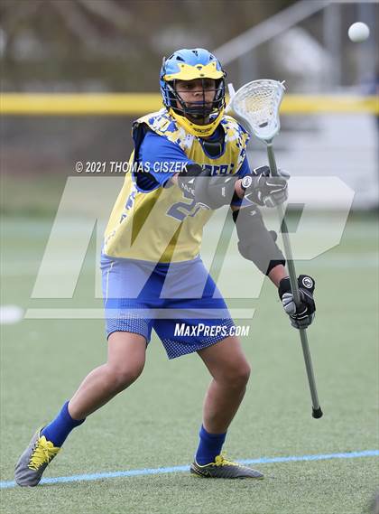 Thumbnail 2 in St Thomas Aquinas vs North Brunswick photogallery.