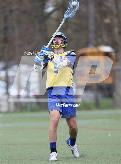 Thumbnail 2 in St Thomas Aquinas vs North Brunswick photogallery.
