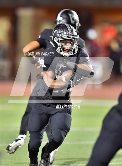 Thumbnail 1 in Manor @ Vandegrift photogallery.