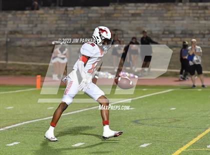 Thumbnail 3 in Manor @ Vandegrift photogallery.