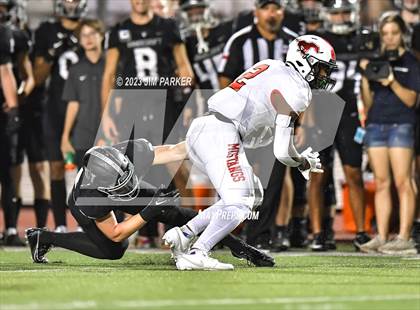 Thumbnail 3 in Manor @ Vandegrift photogallery.